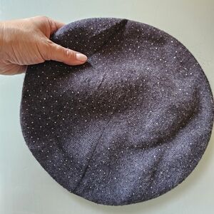 Gray Beret with Silver Accents